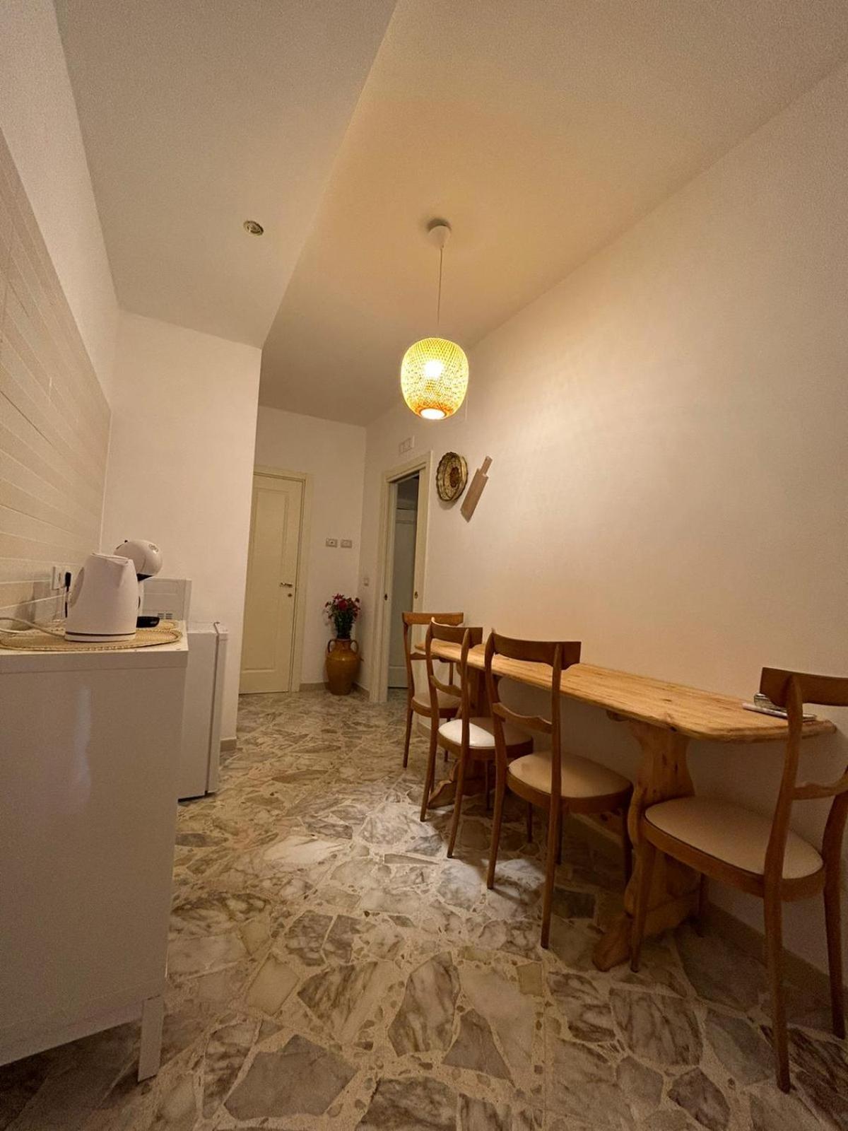 Apartamento L'Acqua Marin Bari Exterior foto